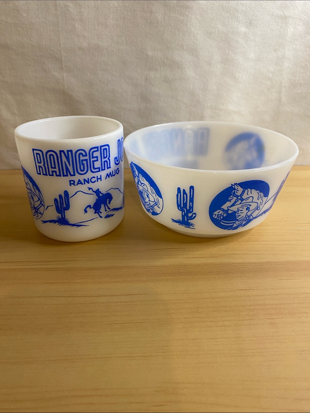 Vintage Hazel Atlas milk glass Ranger Joe bowl mug honey wheat honnies cereal